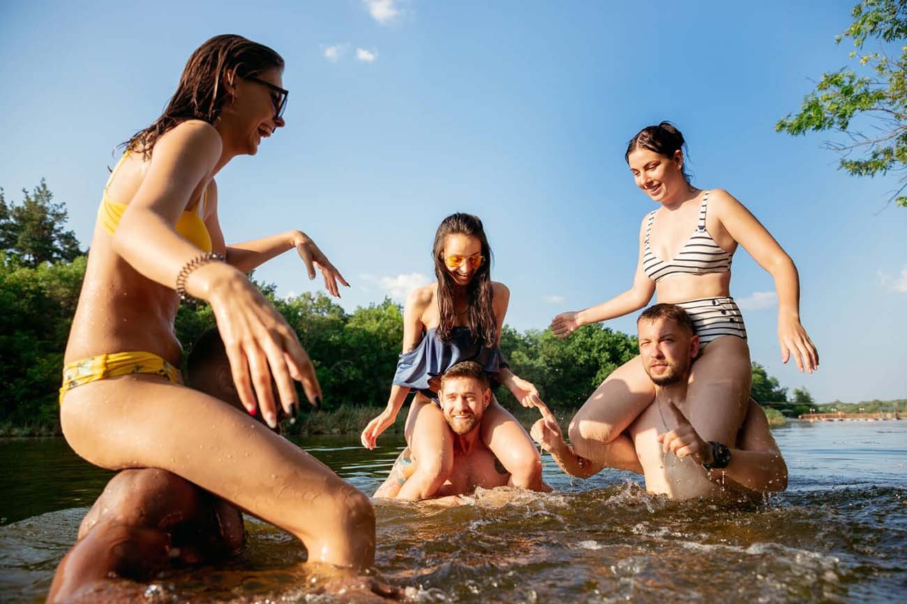 Plivanje u reci Savi